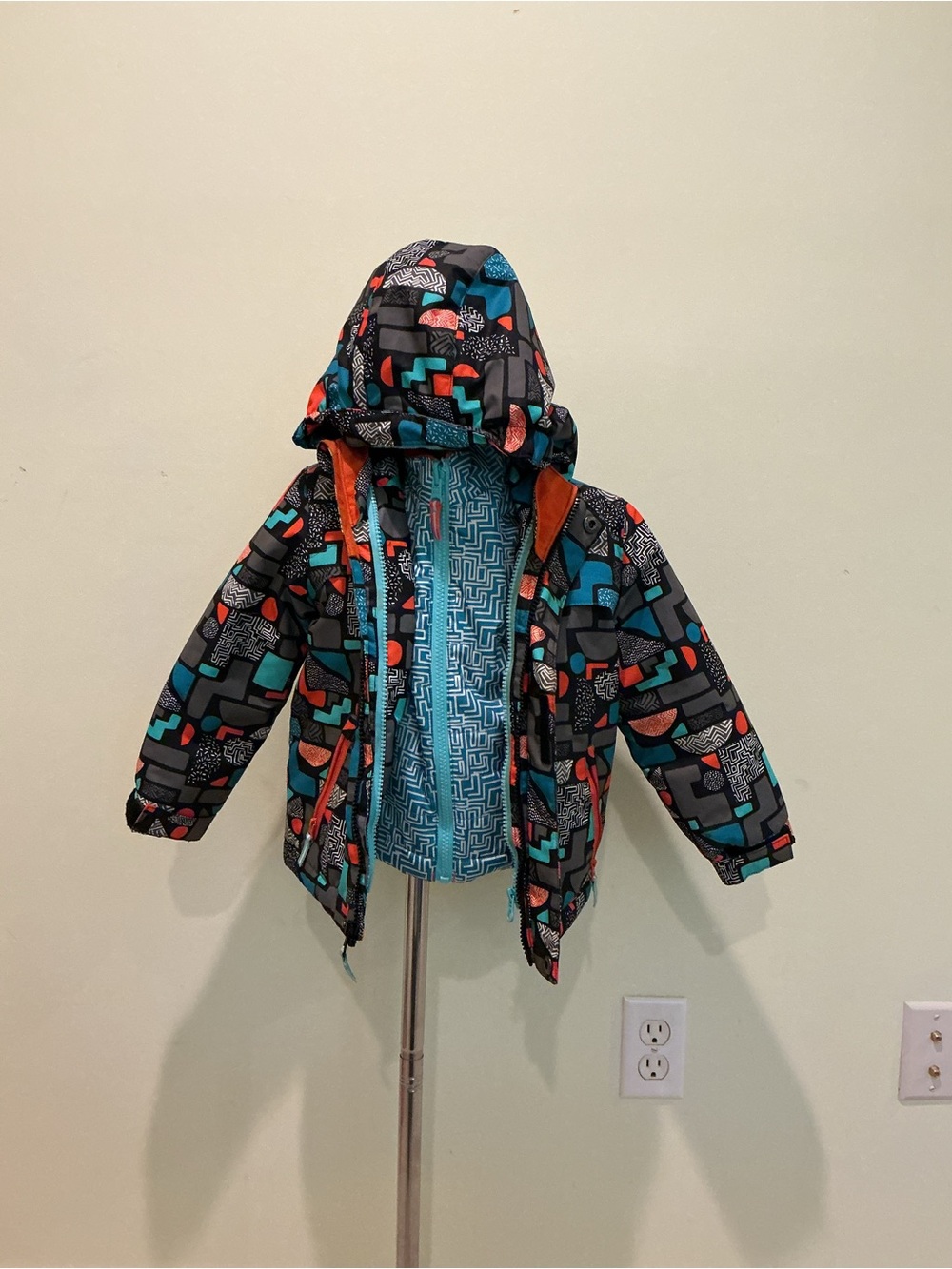 Cat & Jack Geometric Puffer Jacket - Teal, Black & Orange